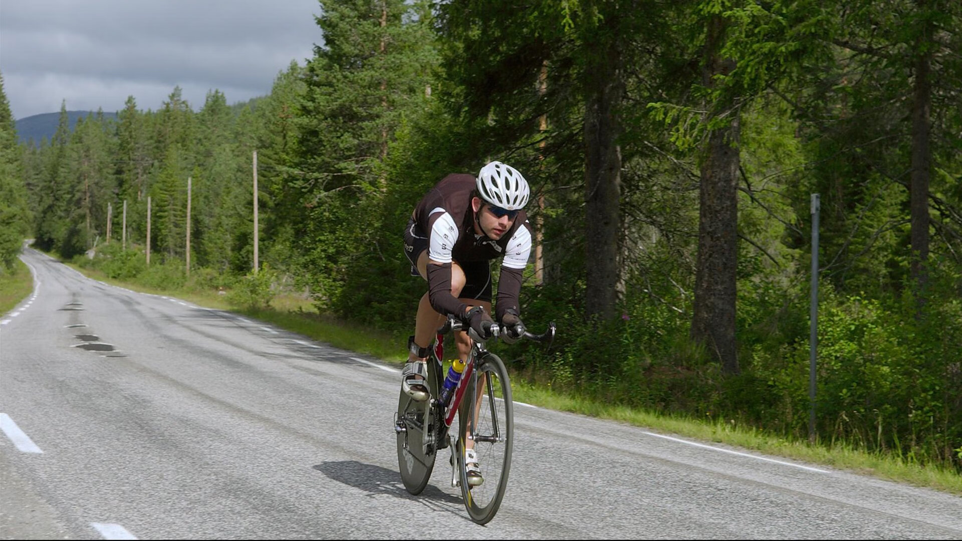 未来战场:智能化裁判、虚拟评论与赛场实时互动引领变革,智能裁判系统
