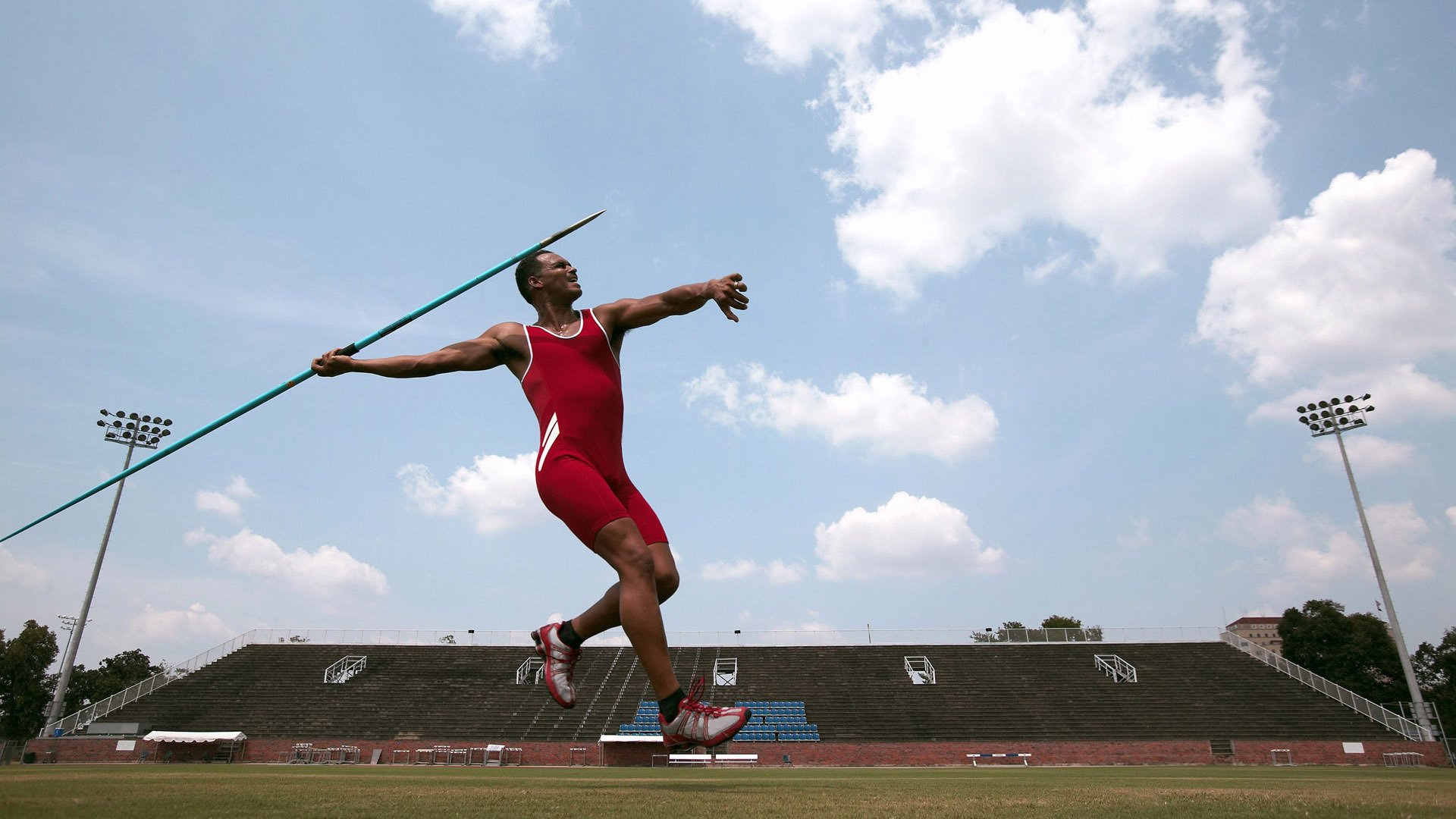 瓜达拉哈拉中场核心发挥出色,助力球队进攻,瓜达拉哈拉安全吗